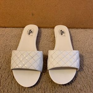 BOLARO BY SUMMER RIO white sandals